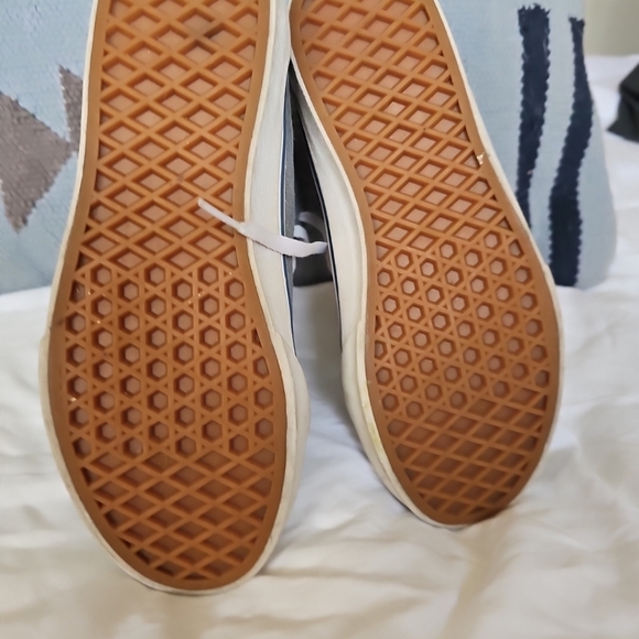 Harry Potter Vans collaboration sparkly high tops! Sz 5. EUC - Picture 5 of 14